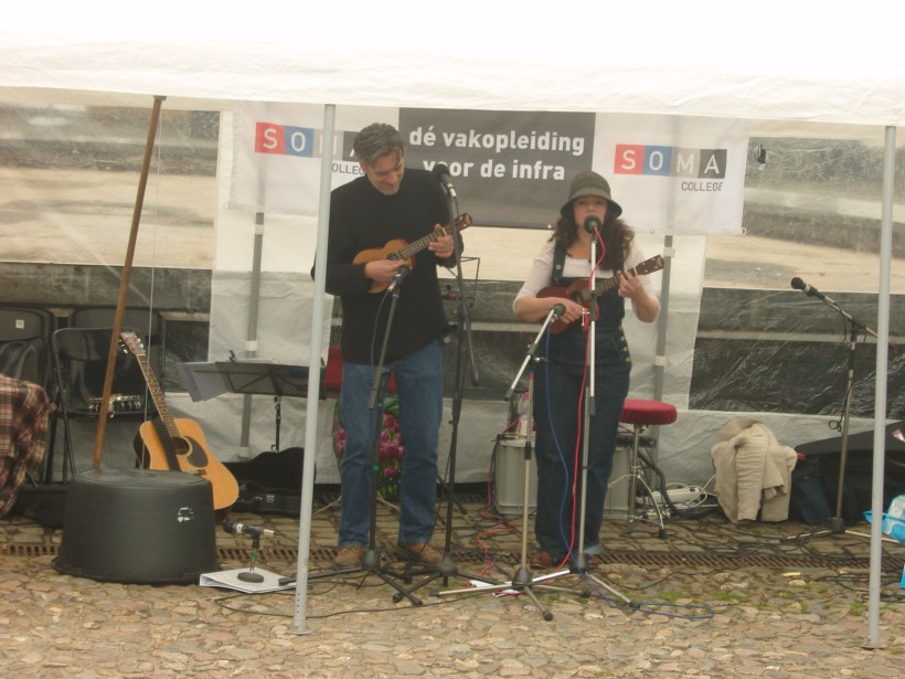 SAMSUNG DIGITAL CAMERA