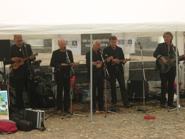 SAMSUNG DIGITAL CAMERA