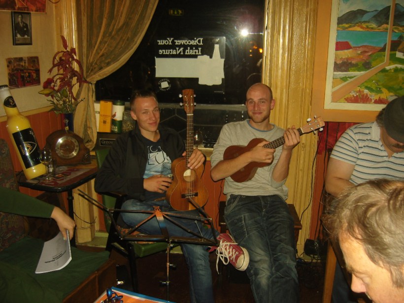 SAMSUNG DIGITAL CAMERA