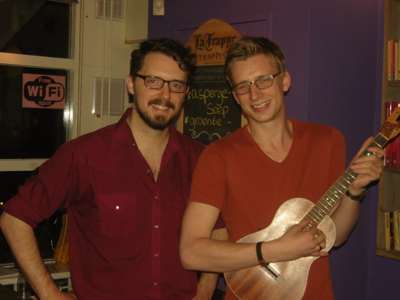 SAMSUNG DIGITAL CAMERA